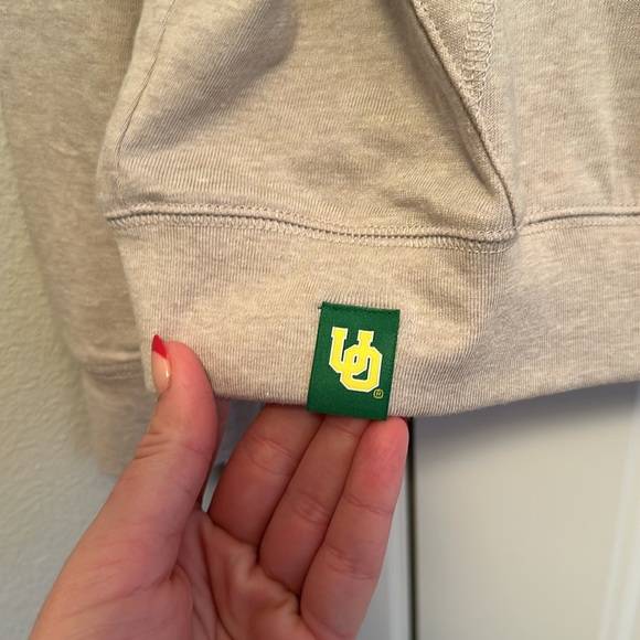 NWT Nike Oregon Ducks Sweatshirt Medium - Picture 3 of 12